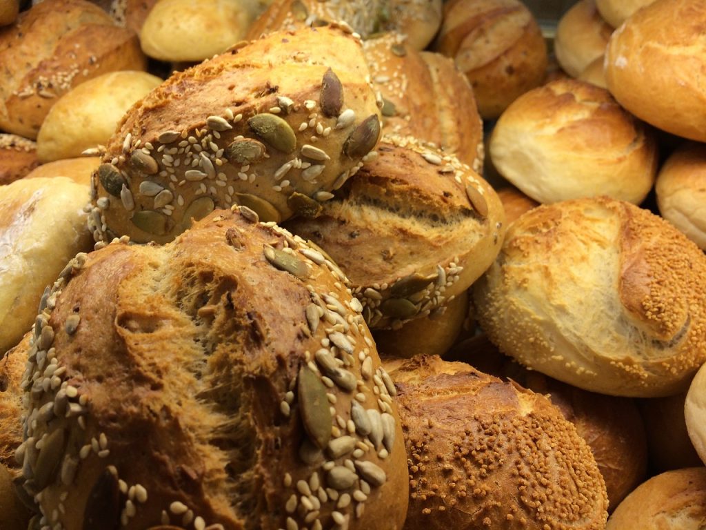 bun, weizenbroetchen, bakery-276774.jpg